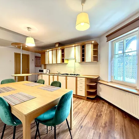 アパート Mieszkanie Minutka Do Monciaka ソポト